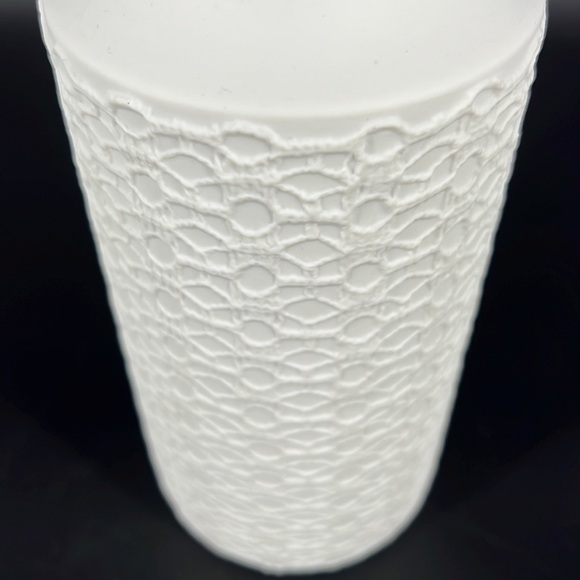 Vintage Heinrich Germany Vase - Picture 6 of 8